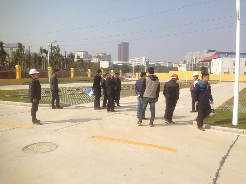 松鶴路停車場項(xiàng)目順利通過驗(yàn)收