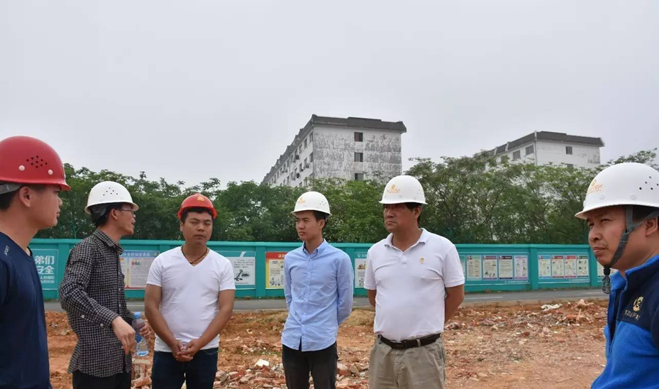 排憂解難敢擔當  通力合作加油干