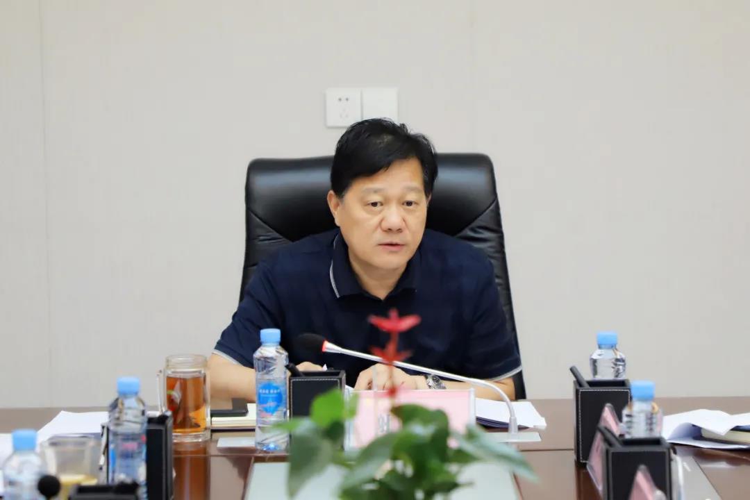 集團(tuán)組織召開黨委（擴(kuò)大）學(xué)習(xí)會(huì)議