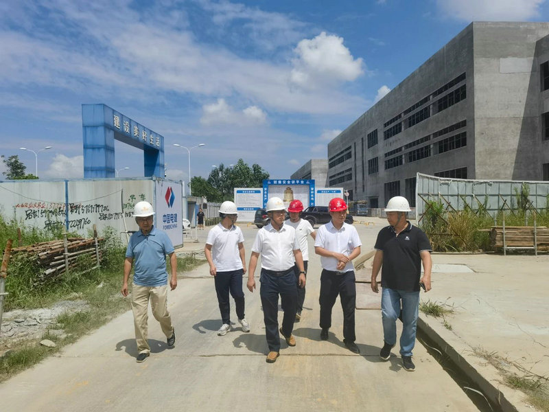 胡許亮巡查集團(tuán)在建項(xiàng)目工程質(zhì)量及安全生產(chǎn)情況