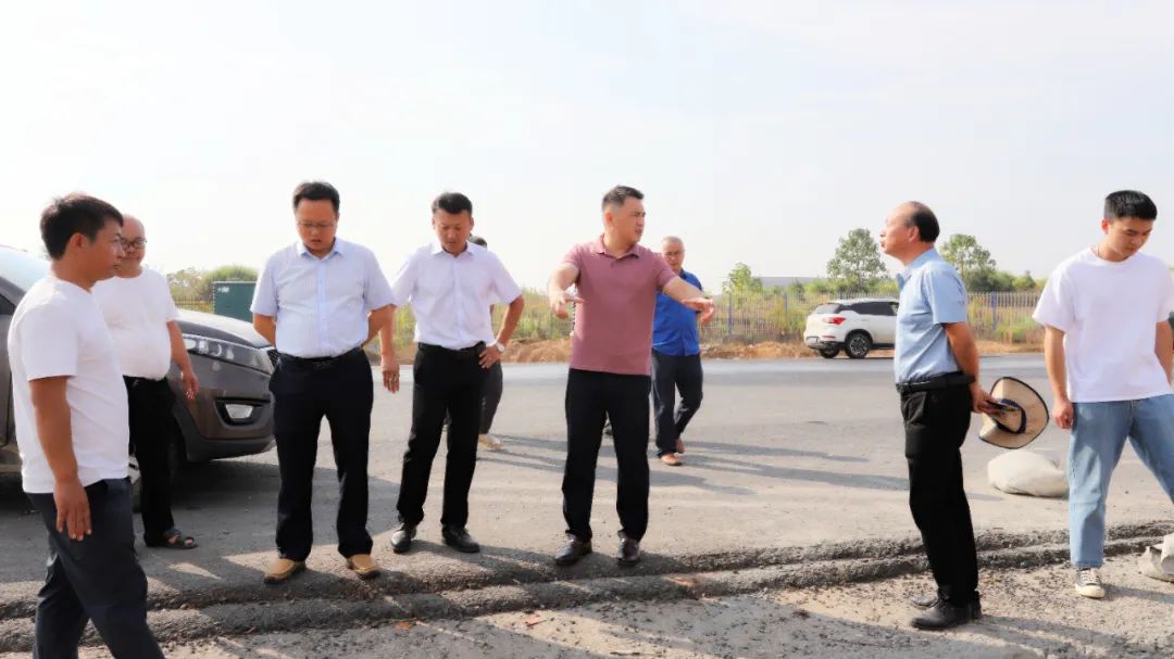 李茶根調研市政道路項目建設情況