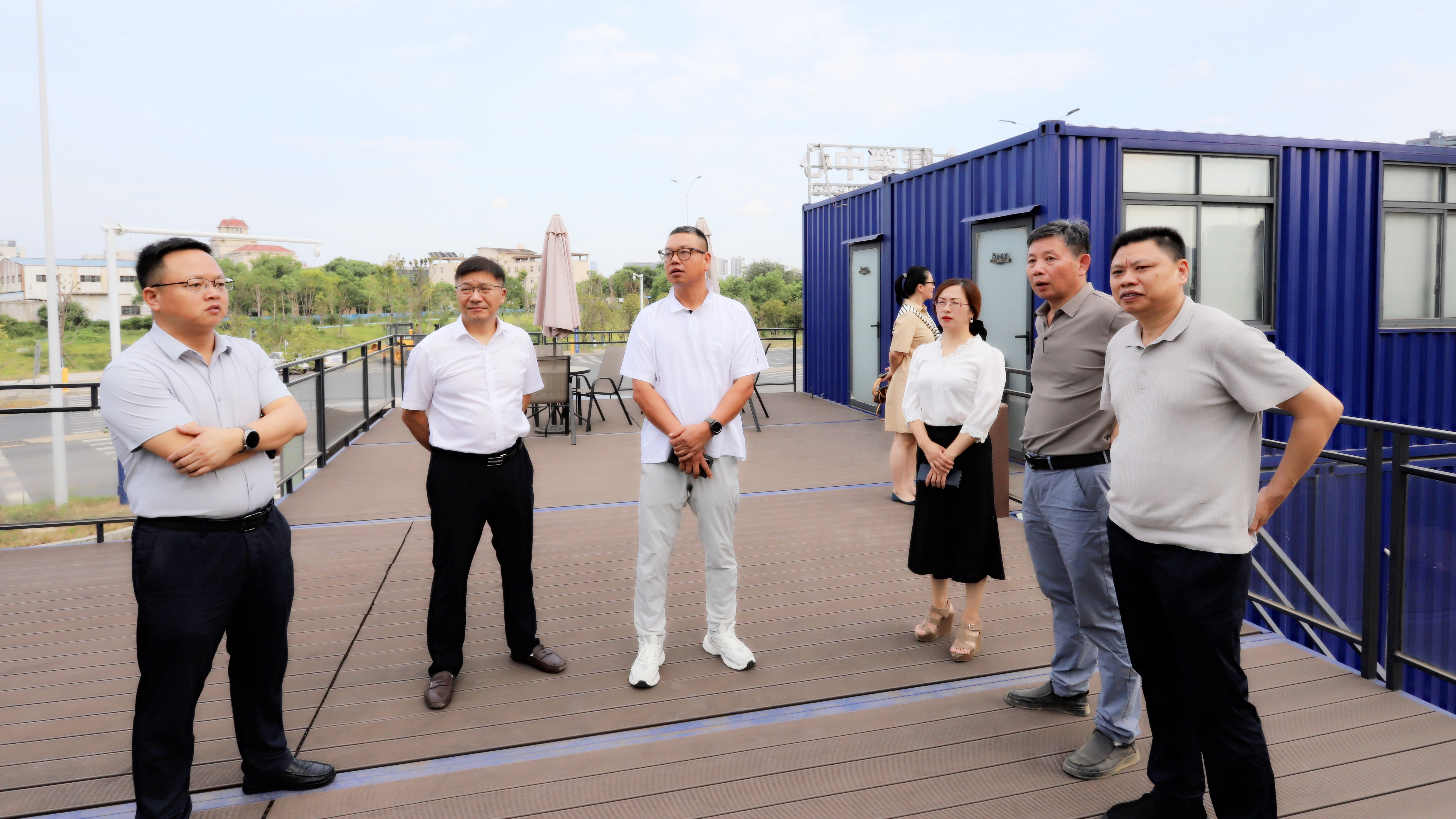 江西坤佳實業董事、總經理艾國強來訪集團考察交流