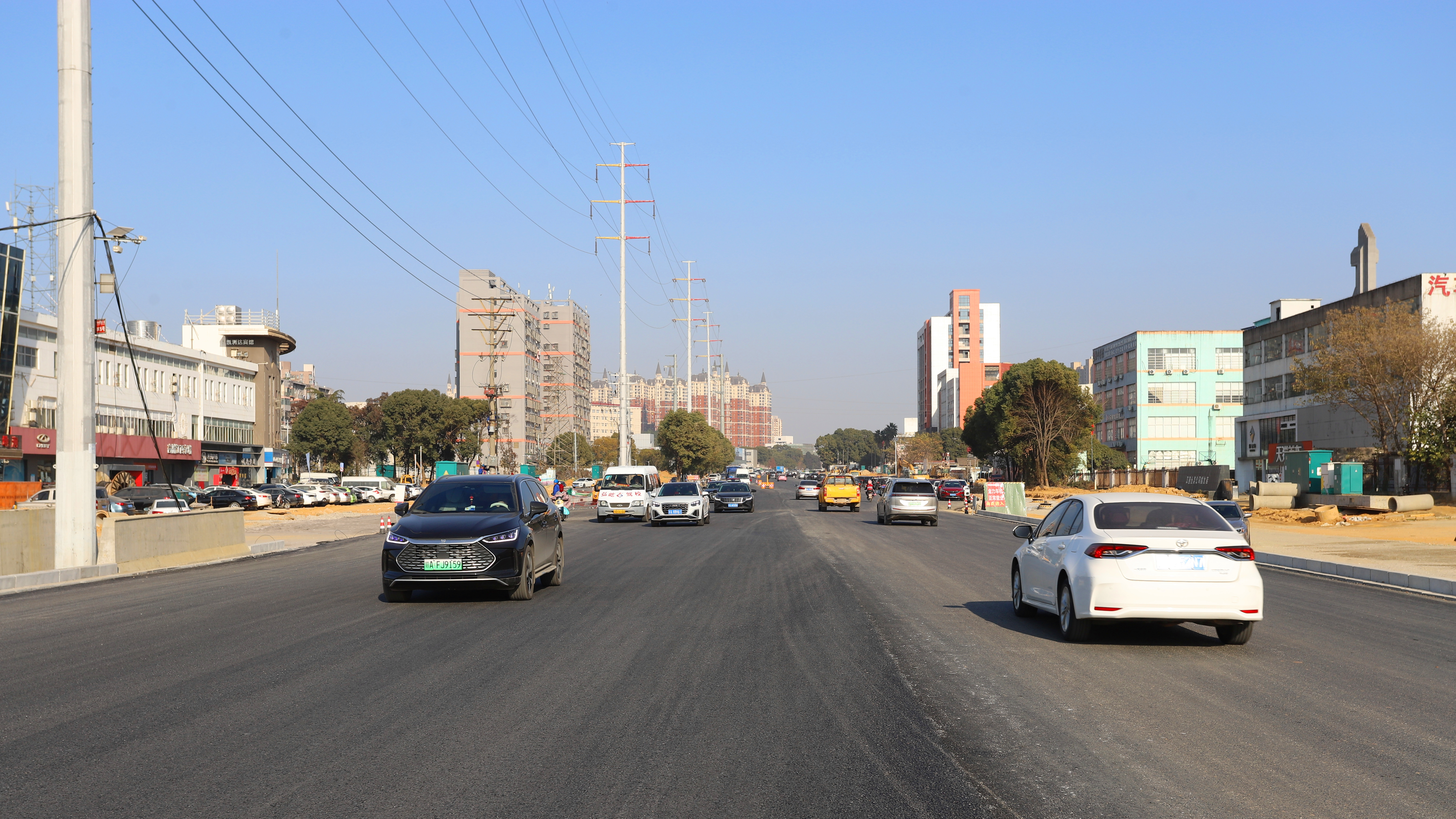 玉屏大街積水點(diǎn)治理工程迎來全線通車！