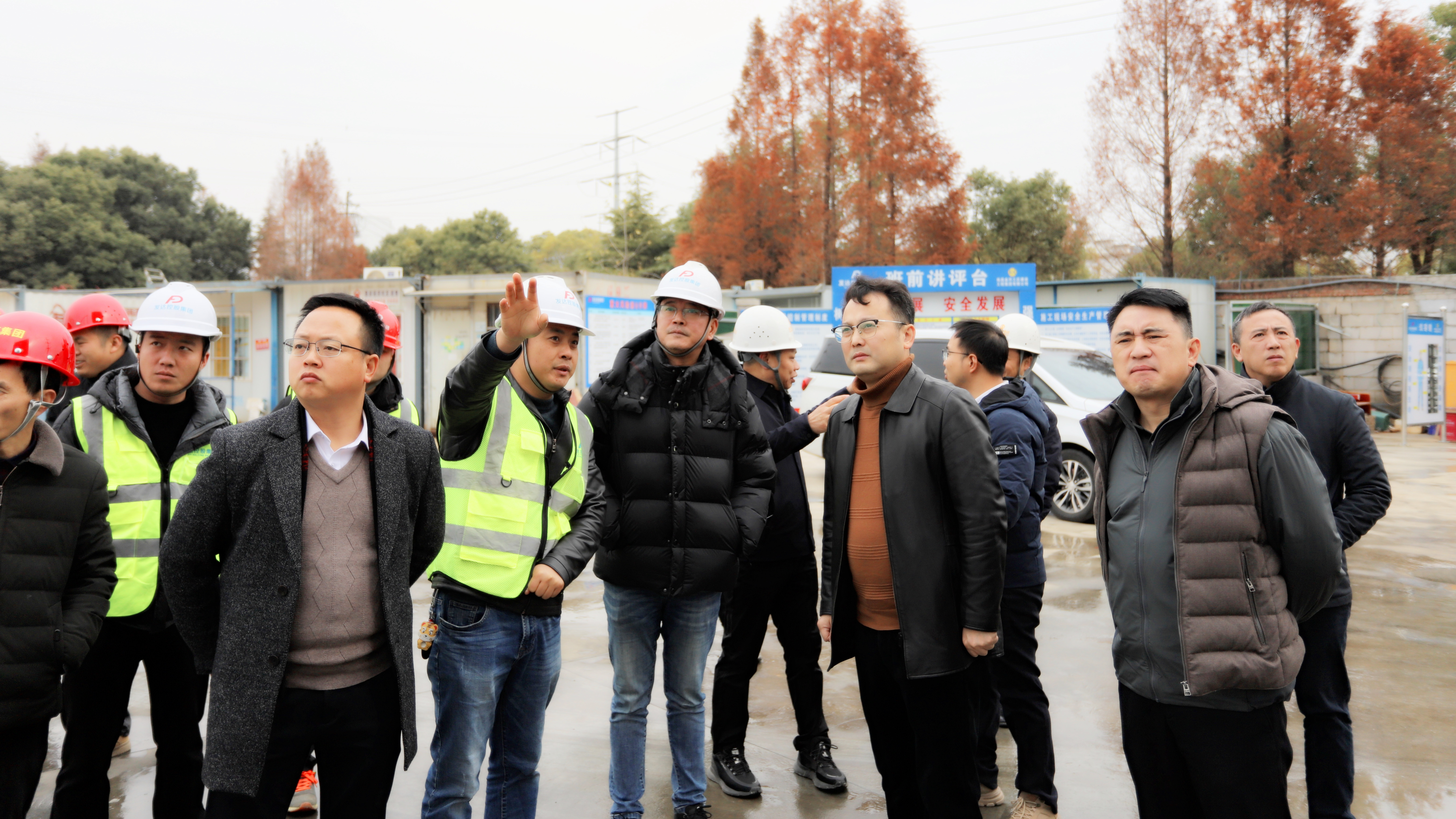 程振華帶隊調(diào)研集團(tuán)重點(diǎn)項目建設(shè)情況