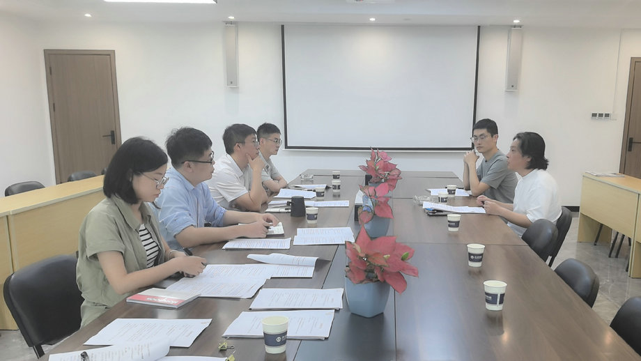 貿(mào)易公司與紫金礦業(yè)集團黃金珠寶有限公司簽署合作協(xié)議